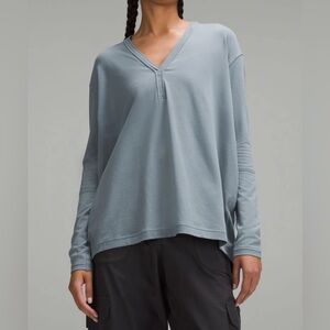 Lululemon Back In Action Long Sleeve V-Neck Top Oversized Flowy Belgian Blue - 6